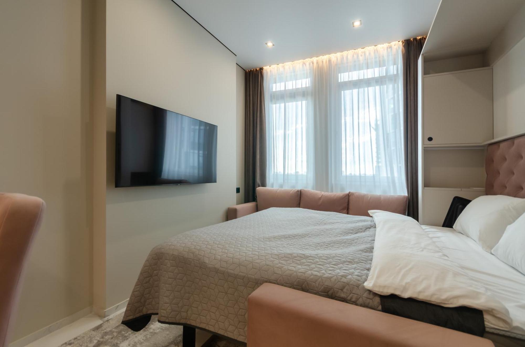 Petrovdom Apartments 68A-68B-305A-305B-280A-280B-265A-265B In Smart Rc Manhattan, Beresteiskyi 11 Kiev Exteriör bild